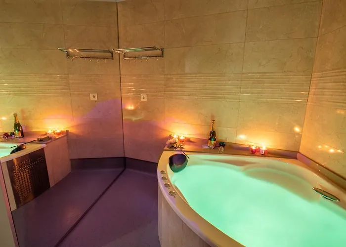 Caldas Y El Balneario * Oviedo